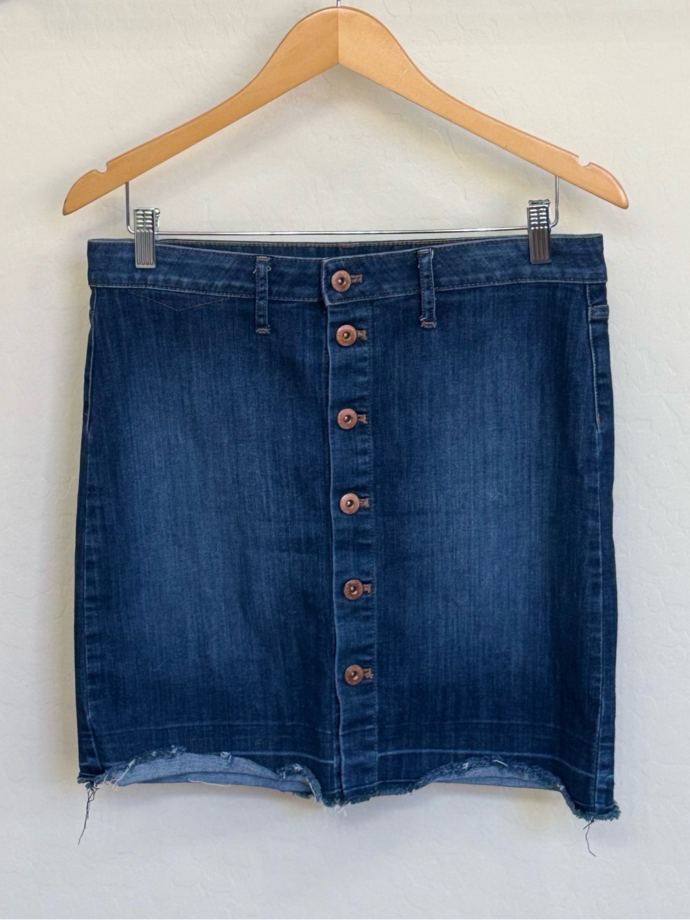 Articles of Society Sally Milford Button Front Denim Skirt Size 28